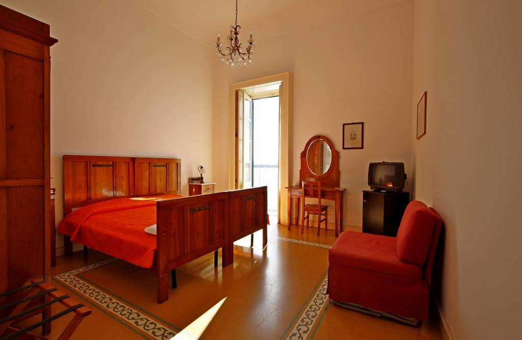 Ortigia Camere Con Vista Da Giulio B&B Syracuse Exteriér fotografie