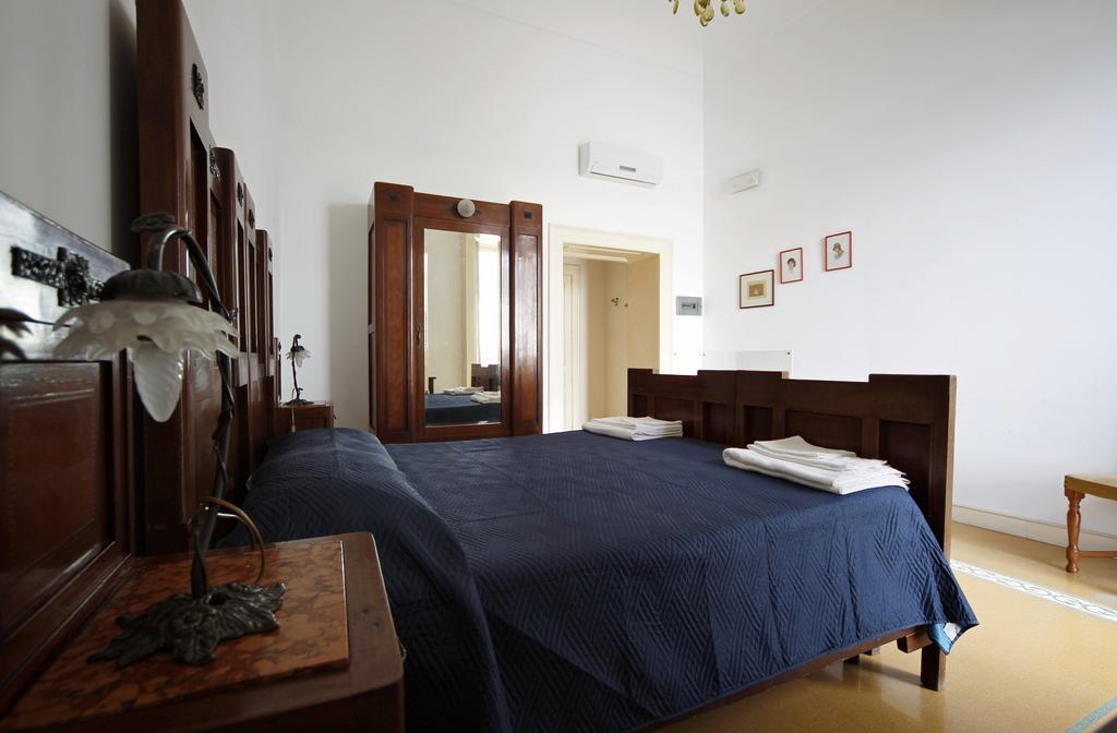 Ortigia Camere Con Vista Da Giulio B&B Syracuse Exteriér fotografie