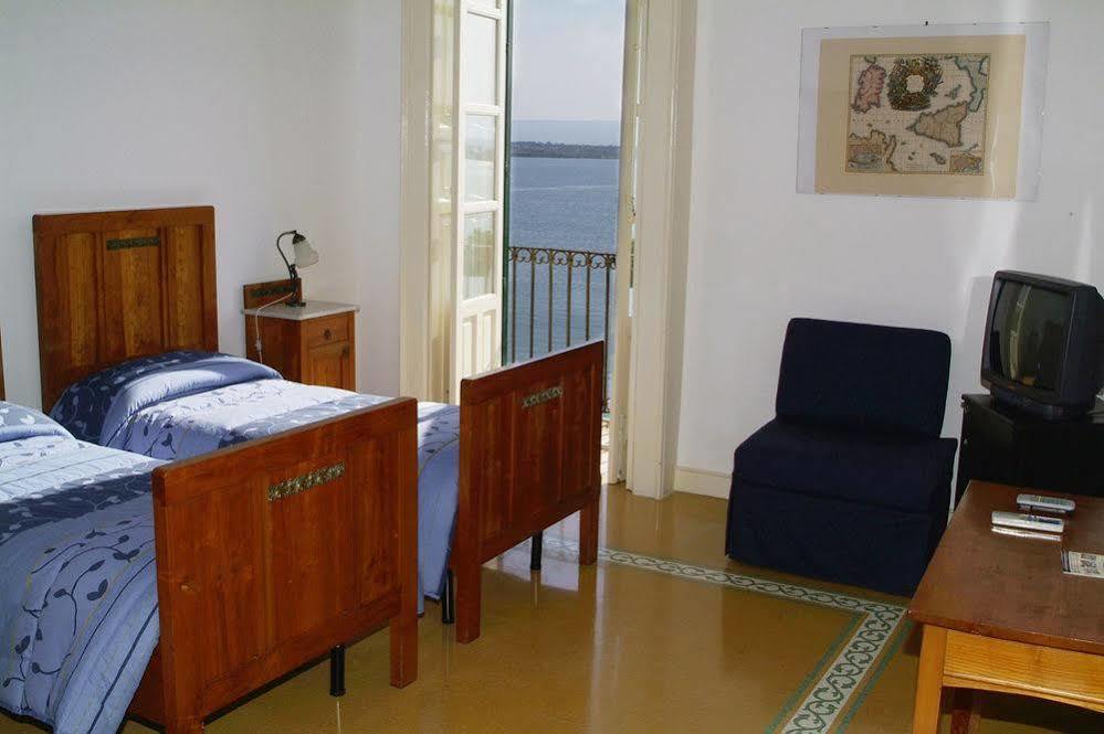 Ortigia Camere Con Vista Da Giulio B&B Syracuse Exteriér fotografie